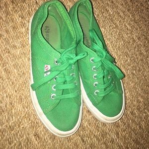 KELLY GREEN SUPERGAS!!